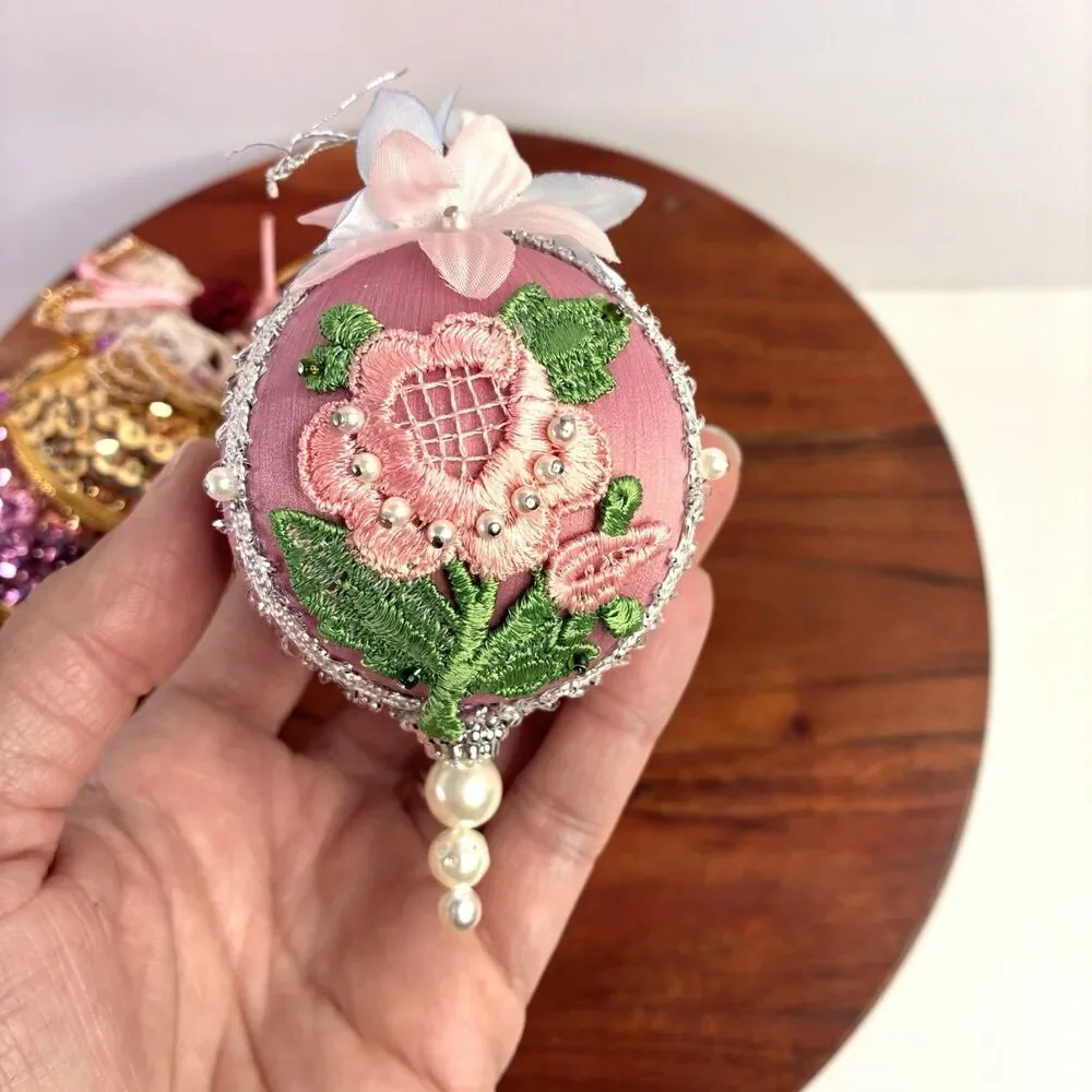 Lot of 4 Vintage Beaded Pushpin Christmas Ornaments Sequins Roses Lace